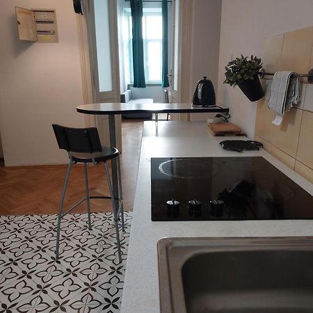 Apartment Mariacki Tower Krakow Dış mekan fotoğraf